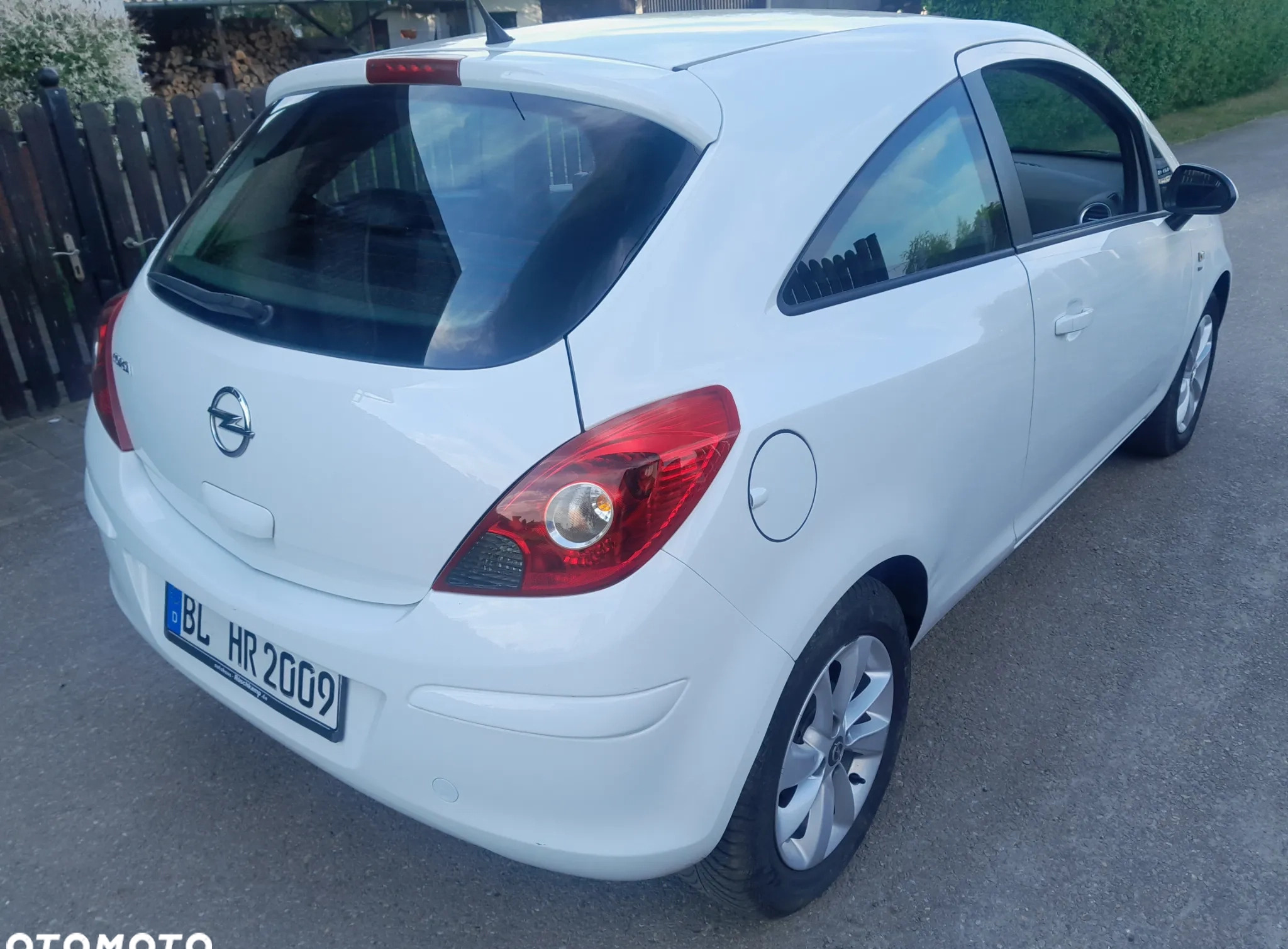 Opel Corsa cena 17950 przebieg: 99500, rok produkcji 2014 z Krynki małe 497